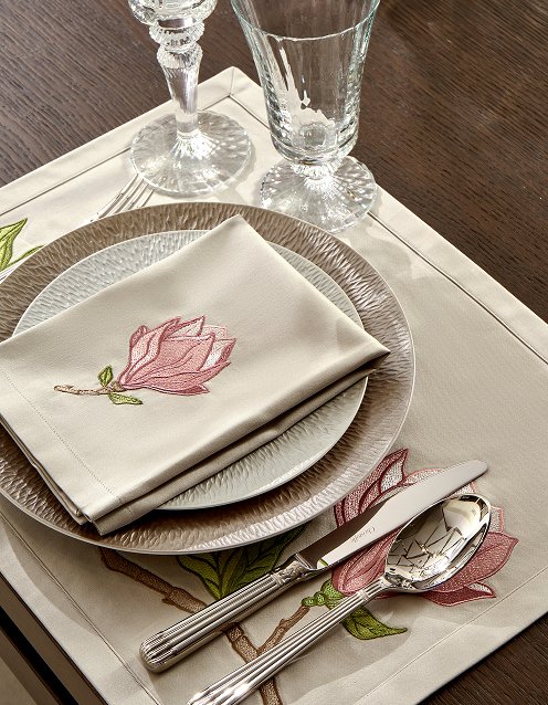 Magnolia set placemat 1