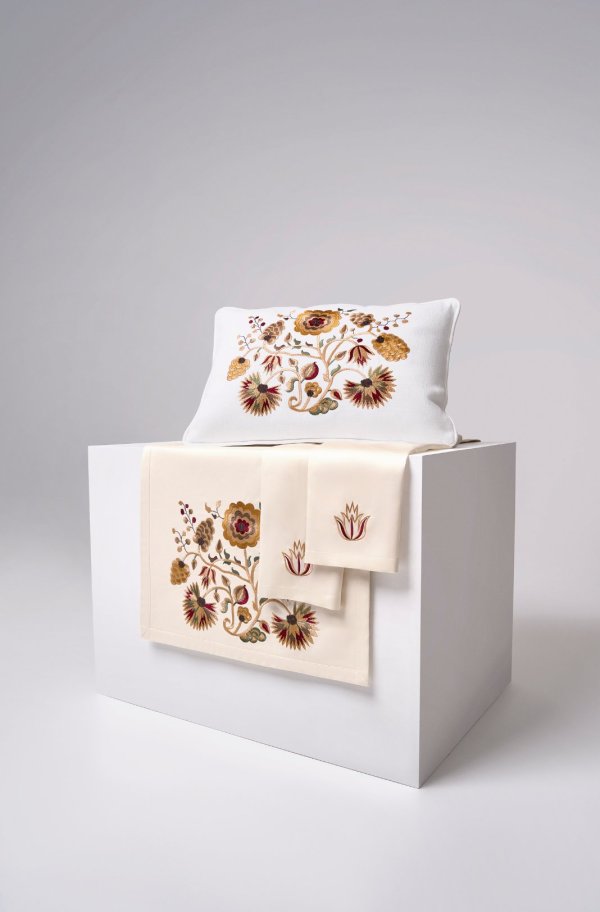 Pillowgal